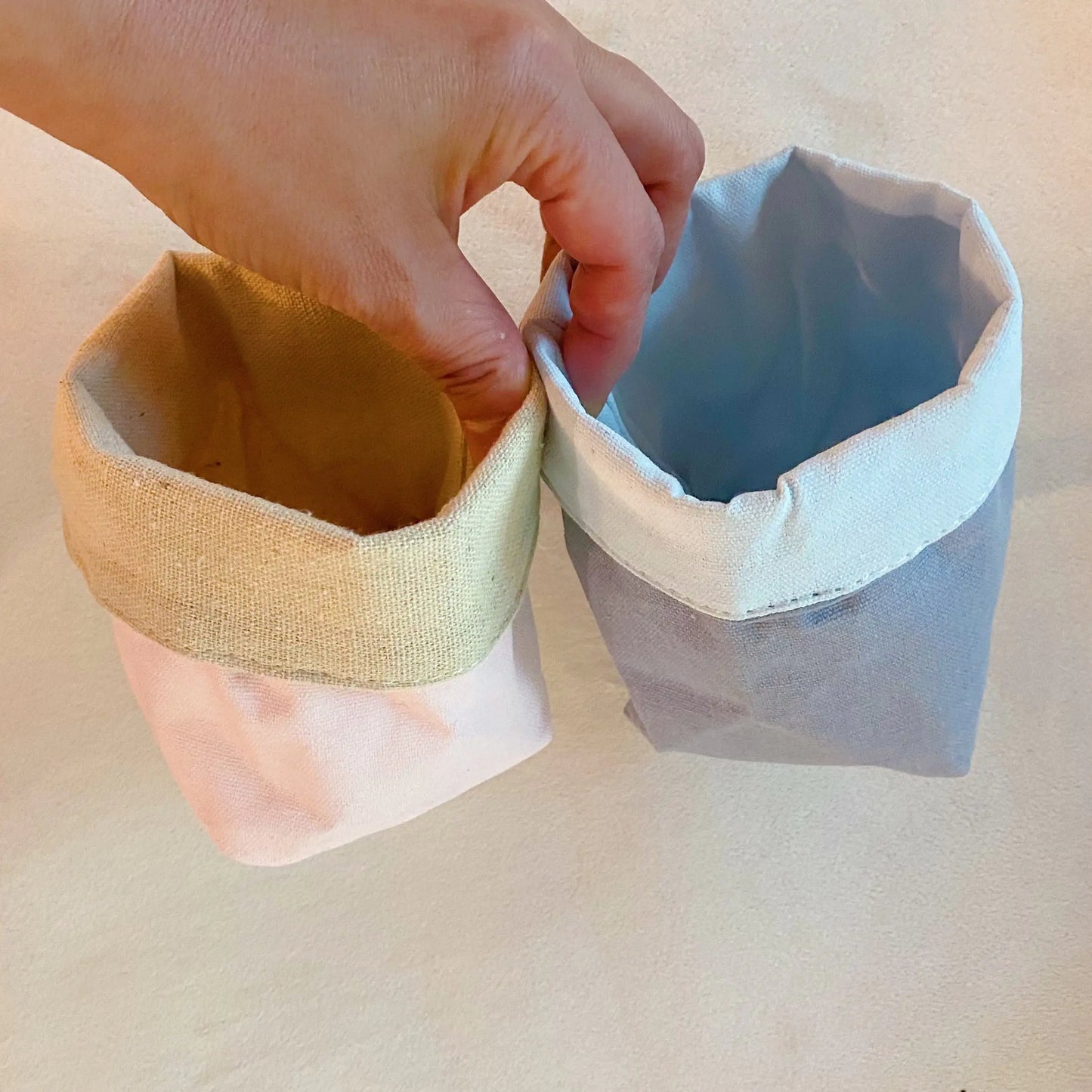 Pastel Tone Reversible Plant Covers